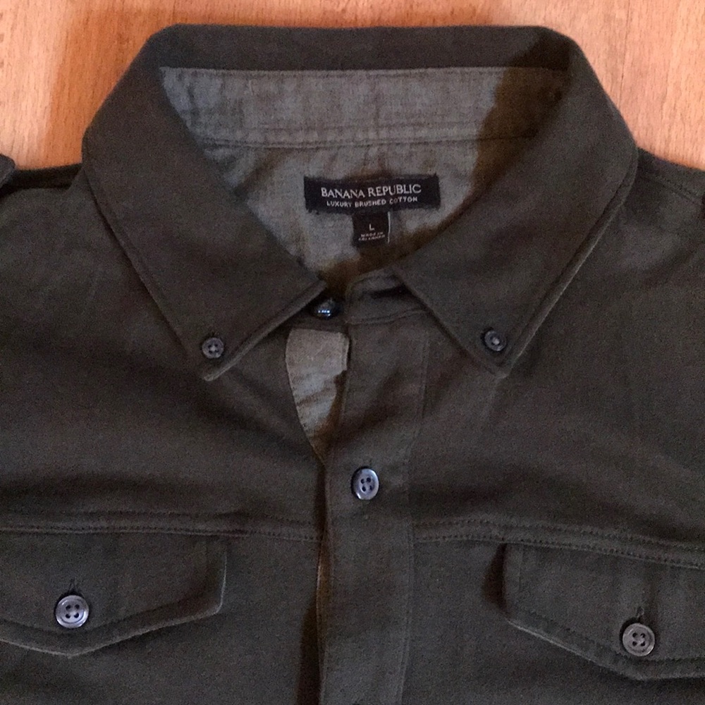 Banana Republic Flannel!! SIZE LARGE!